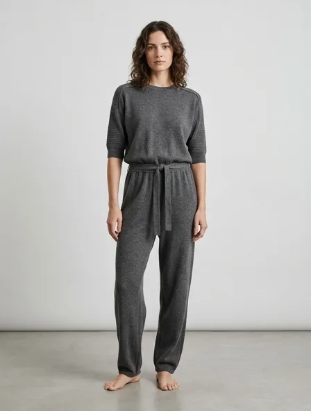 Romper in cashmere knit, on a model in a studio